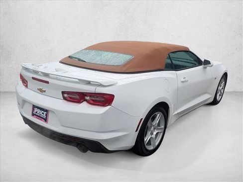 Used 2019 Chevrolet Camaro LT image 5