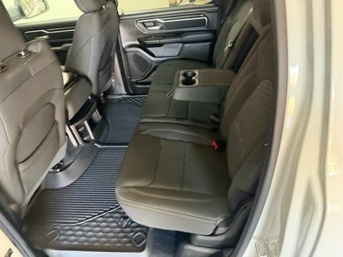 Used 2025 RAM 1500 Big Horn AWD/4WD image 34