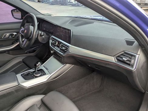 Used 2022 BMW 330i Sedan w/ M Sport Package RWD image 24