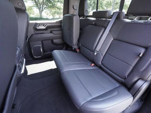 Used 2023 GMC Sierra 1500 SLT w/ SLT Premium Package AWD/4WD image 31
