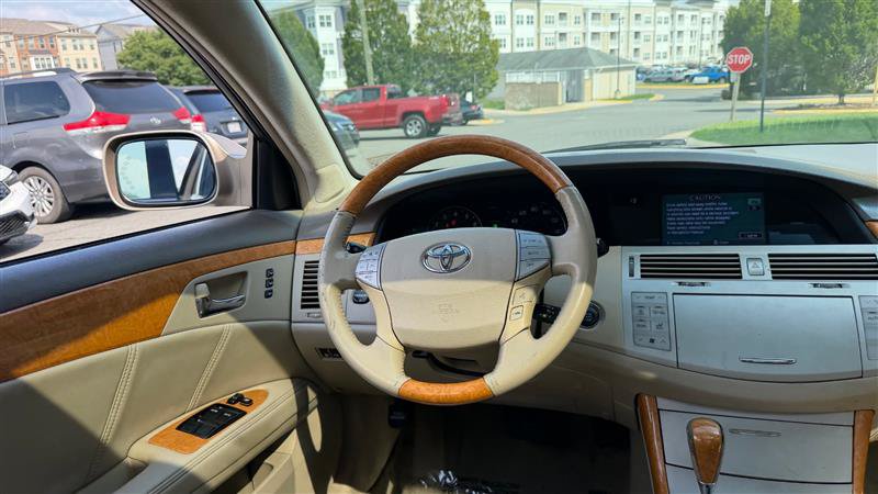 Used 2007 Toyota Avalon Limited FWD image 26