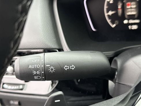 Used 2025 Honda Civic Sport image 22