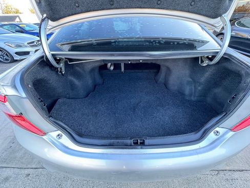 Used 2012 Toyota Camry LE image 24