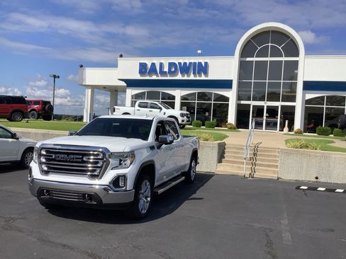 Used 2020 GMC Sierra 1500 SLT AWD/4WD image 3