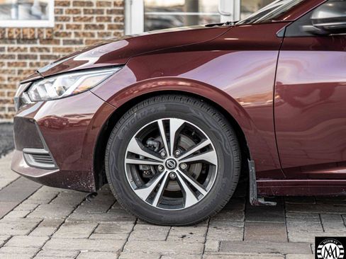 Used 2022 Nissan Sentra SV FWD image 6