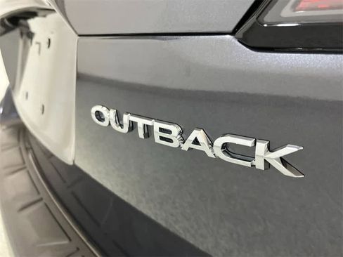 Certified 2025 Subaru Outback Limited image 10