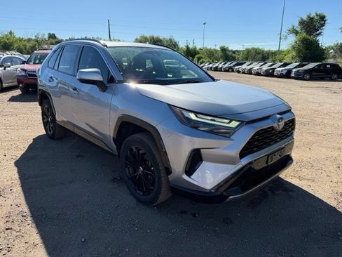 Used 2023 Toyota RAV4 SE w/ Convenience Package AWD/4WD image 8