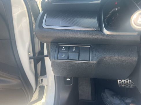 Used 2017 Honda Civic Sport Touring image 15