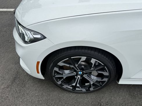 Used 2025 BMW 330i xDrive Sedan w/ Convenience Package AWD/4WD image 11