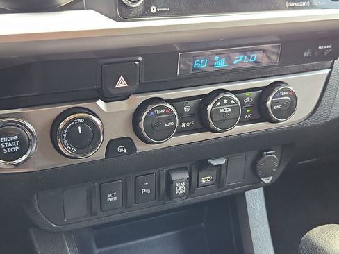 Used 2023 Toyota Tacoma SR5 AWD/4WD image 26