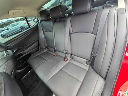 Used 2025 Lexus ES 300h w/ Premium Package FWD image 17
