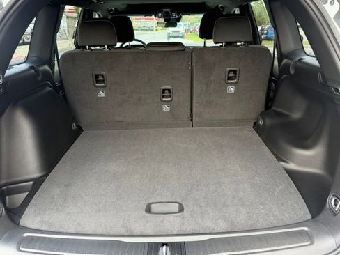 New 2026 Jeep Grand Cherokee Laredo image 25