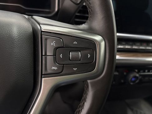Used 2023 Chevrolet Silverado 1500 LT AWD/4WD image 28