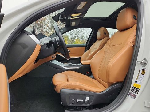 Certified 2023 BMW 330i xDrive Sedan w/ Premium Package image 13