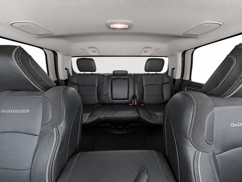 Used 2023 RAM 3500 Laramie AWD/4WD image 16