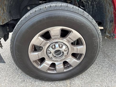 Used 2023 Ford F350 Lariat w/ Lariat Ultimate Package AWD/4WD image 4