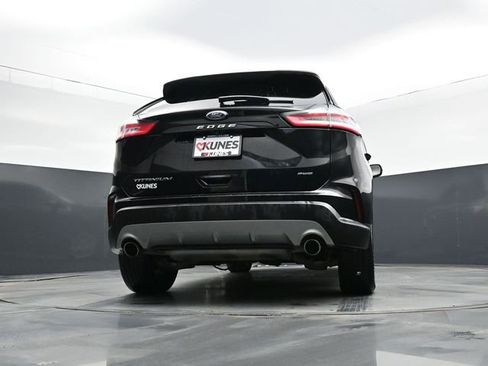 Used 2022 Ford Edge Titanium w/ Equipment Group 301A AWD/4WD image 45