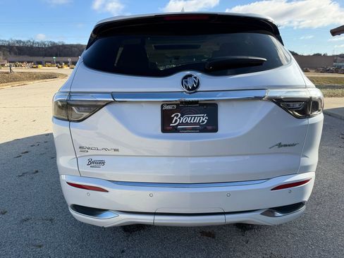 Used 2023 Buick Enclave Avenir w/ Avenir Technology Package image 7