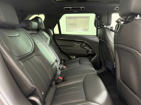 New 2026 Land Rover Range Rover Sport SE AWD/4WD image 28
