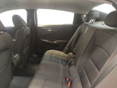 Used 2023 Chevrolet Malibu LS FWD image 18