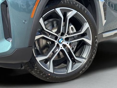 Certified 2026 BMW X5 xDrive40i w/ Climate Comfort Package AWD/4WD image 14