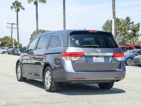 Used 2017 Honda Odyssey SE image 9