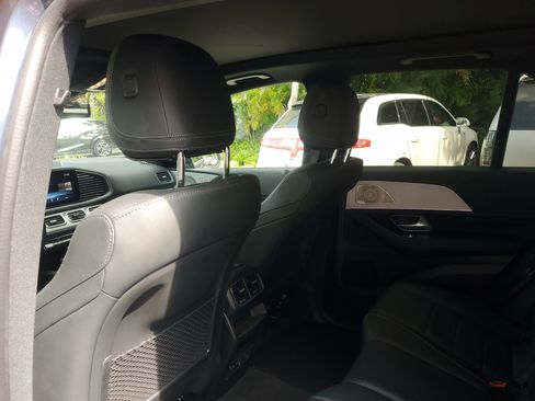 Used 2025 Mercedes-Benz GLE 350 4MATIC image 12