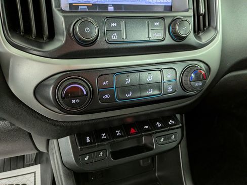 Used 2019 Chevrolet Colorado ZR2 w/ Colorado ZR2 Bison Edition image 29