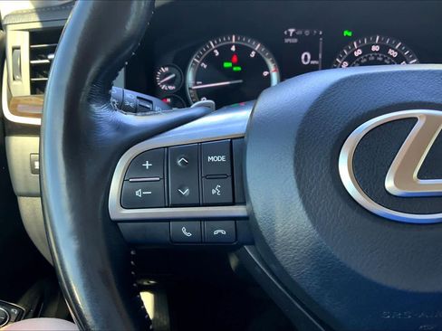 Used 2016 Lexus LX 570 4WD w/ Luxury Package image 44