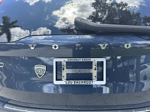 Used 2023 Volvo XC90 B6 Plus w/ Protection Package Premier AWD/4WD image 13