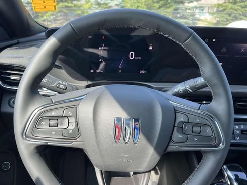 Used 2025 Buick Envista Sport Touring w/ Convenience I Package image 20