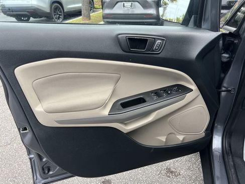 Used 2021 Ford EcoSport S AWD/4WD image 14