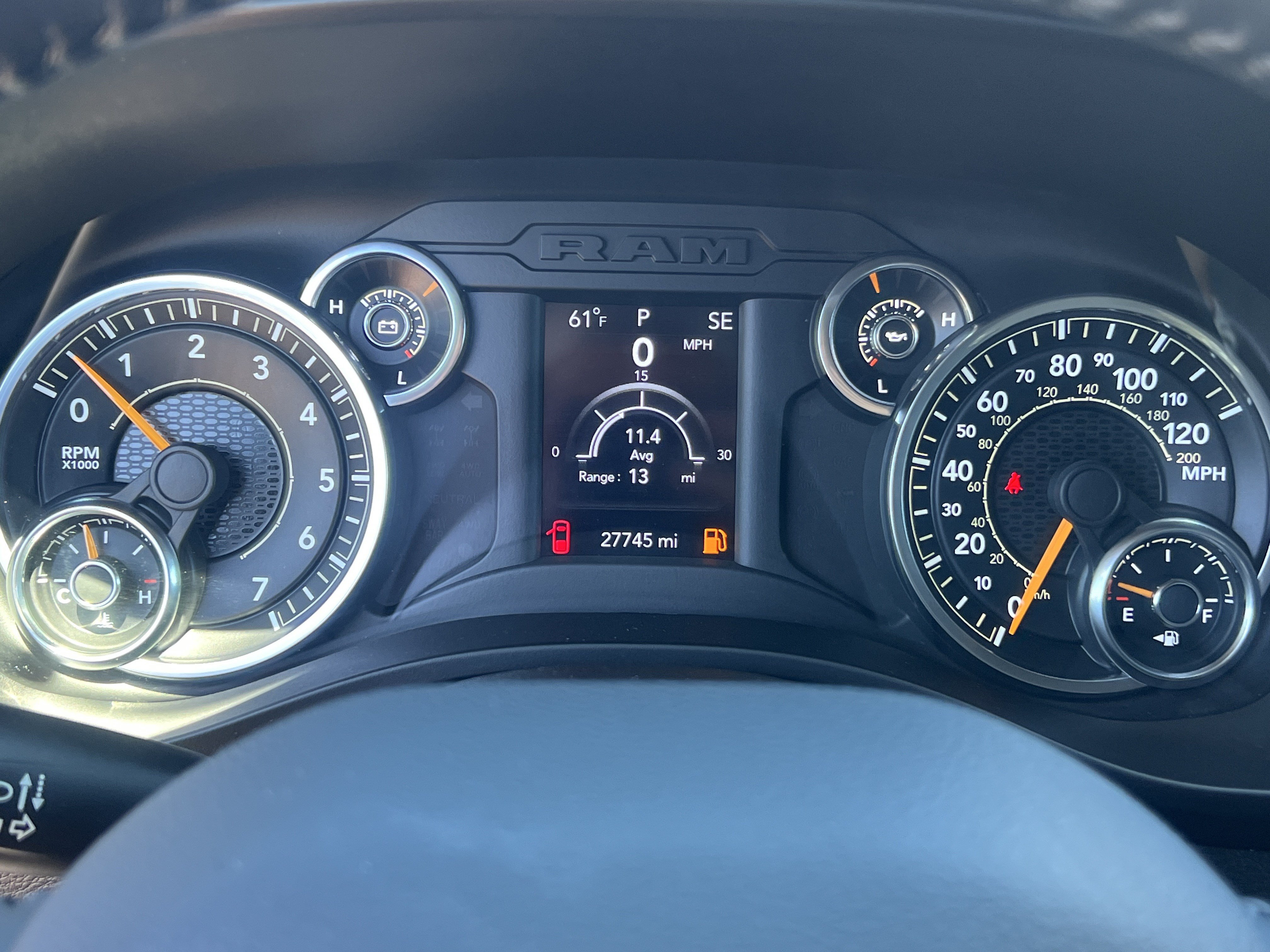 Used 2022 RAM 1500 Big Horn AWD/4WD image 32
