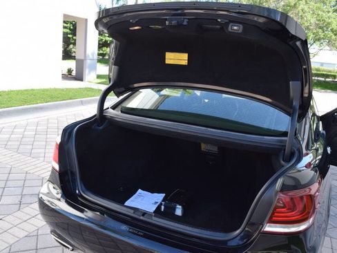 Used 2013 Lexus LS 460 AWD w/ Comfort Pkg image 81