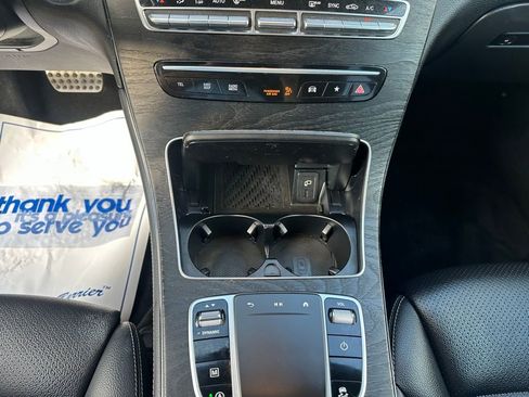 Used 2020 Mercedes-Benz GLC 300 GLC 300 image 22