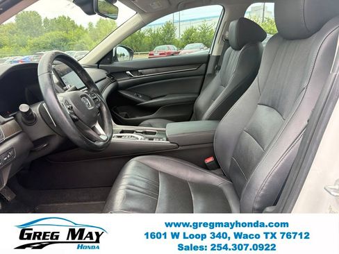 Used 2021 Honda Accord Touring image 12