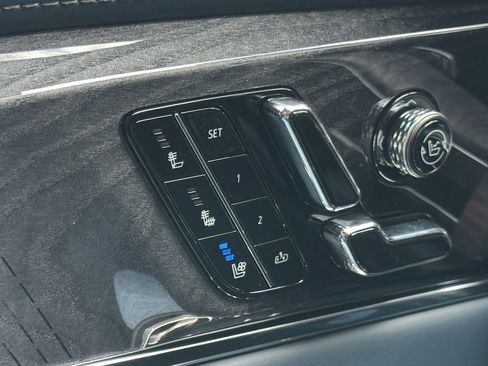 New 2025 Cadillac Escalade IQ Sport 2 image 25