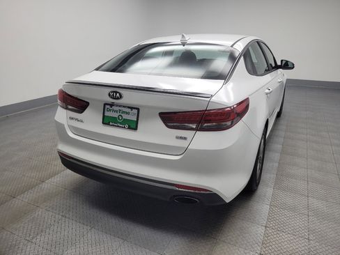 Used 2017 Kia Optima LX w/ Value Package image 7