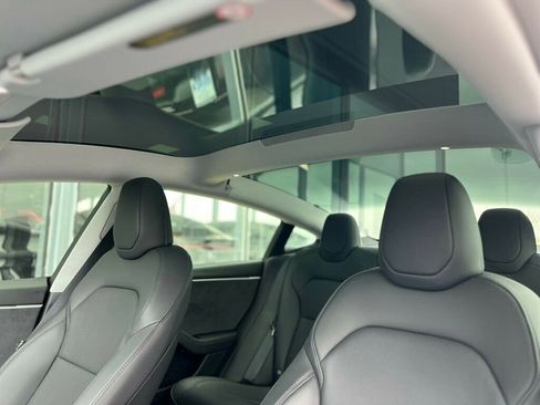 Used 2025 Tesla Model 3 Long Range image 29