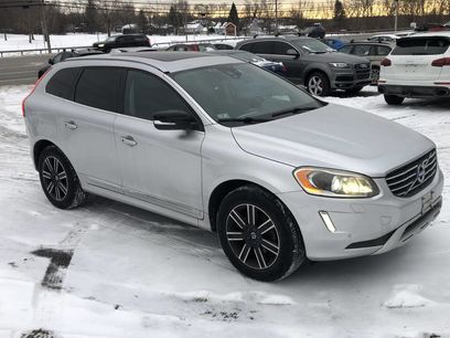 Used 2017 Volvo XC60 T5 Dynamic w/ Preferred Option Package