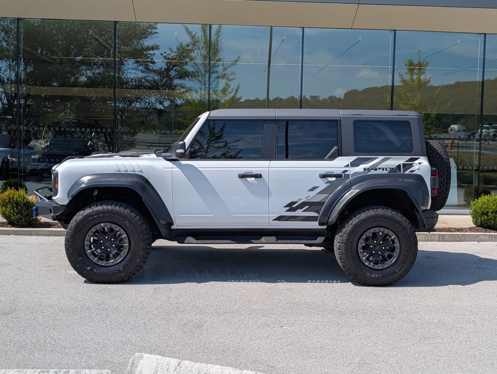 Used 2023 Ford Bronco Raptor AWD/4WD image 2