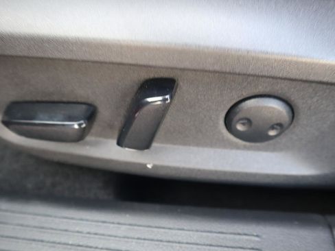 Used 2021 Nissan Rogue SV image 55