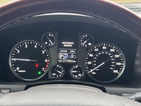 Used 2015 Lexus LX 570 4WD image 28