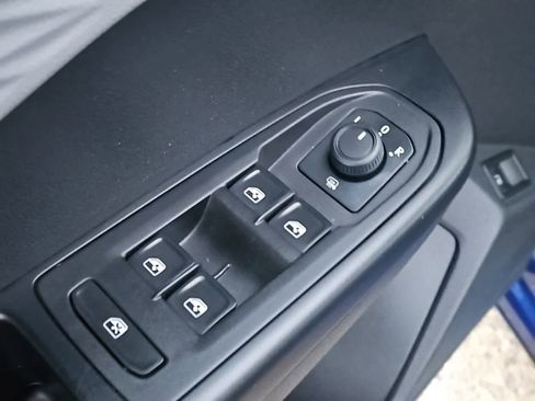 Used 2022 Volkswagen Taos S w/ IQ Drive S Package image 25