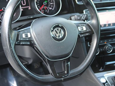 Used 2015 Volkswagen Golf SEL image 27