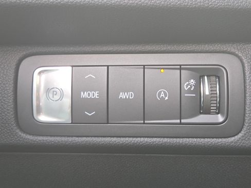 New 2026 Chevrolet Traverse High Country AWD/4WD image 38