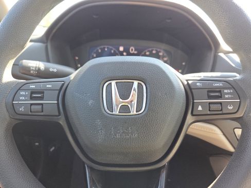 Certified 2023 Honda Accord EX image 29