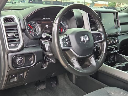 Used 2022 RAM 1500 Big Horn AWD/4WD image 10
