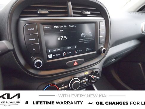 New 2025 Kia Soul LX image 22