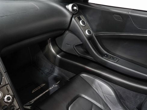Used 2013 McLaren MP4-12C Spider RWD image 15